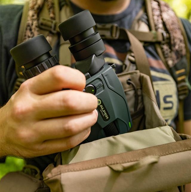 Alpen Apex Steady 16x30mm HD Binoculars with Image Stabilization