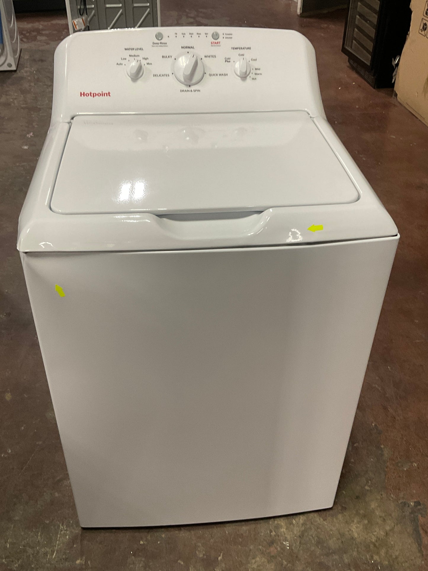 Hotpoint® 4.0 cu. ft. Capacity Washer with Stainless Steel Basket,Cold Plus and Water Level Control