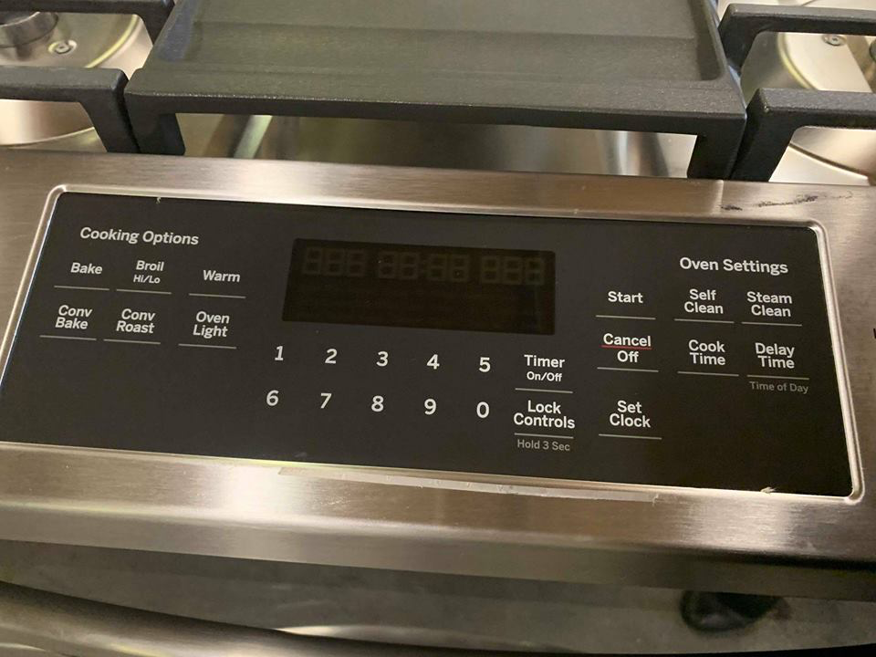 GE Slide-in Gas stove in stainless steel