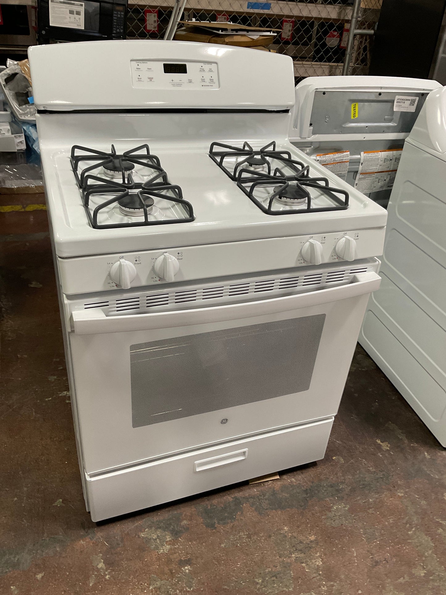 GE® 30" Free-Standing Gas Range