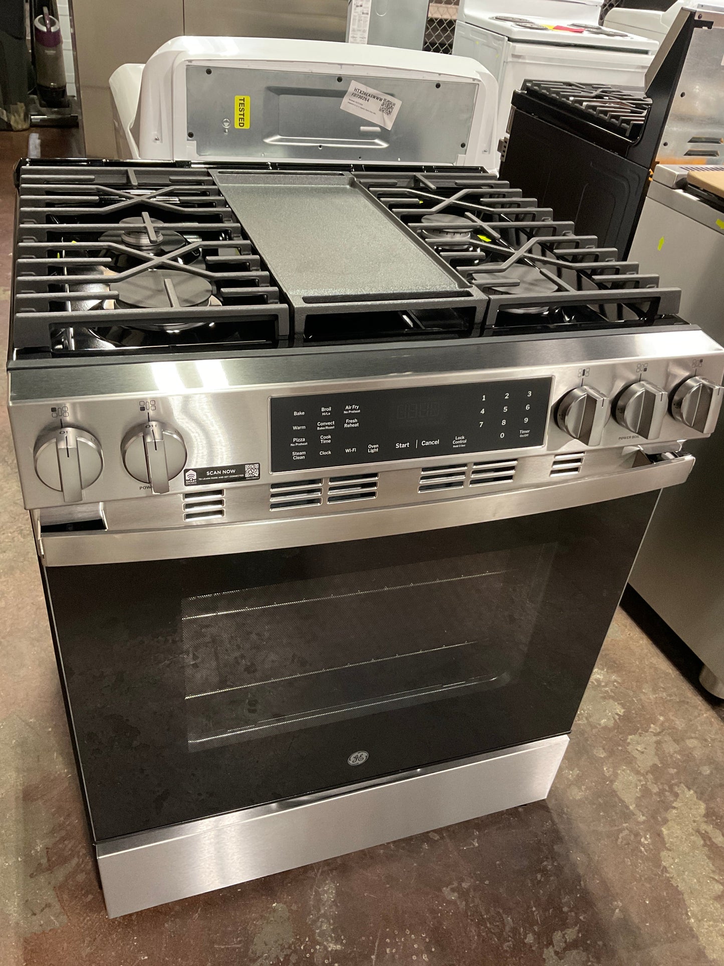 GE® 30" Slide-In Front-Control Convection Gas Range with No Preheat Air Fry and EasyWash™ Oven Tray