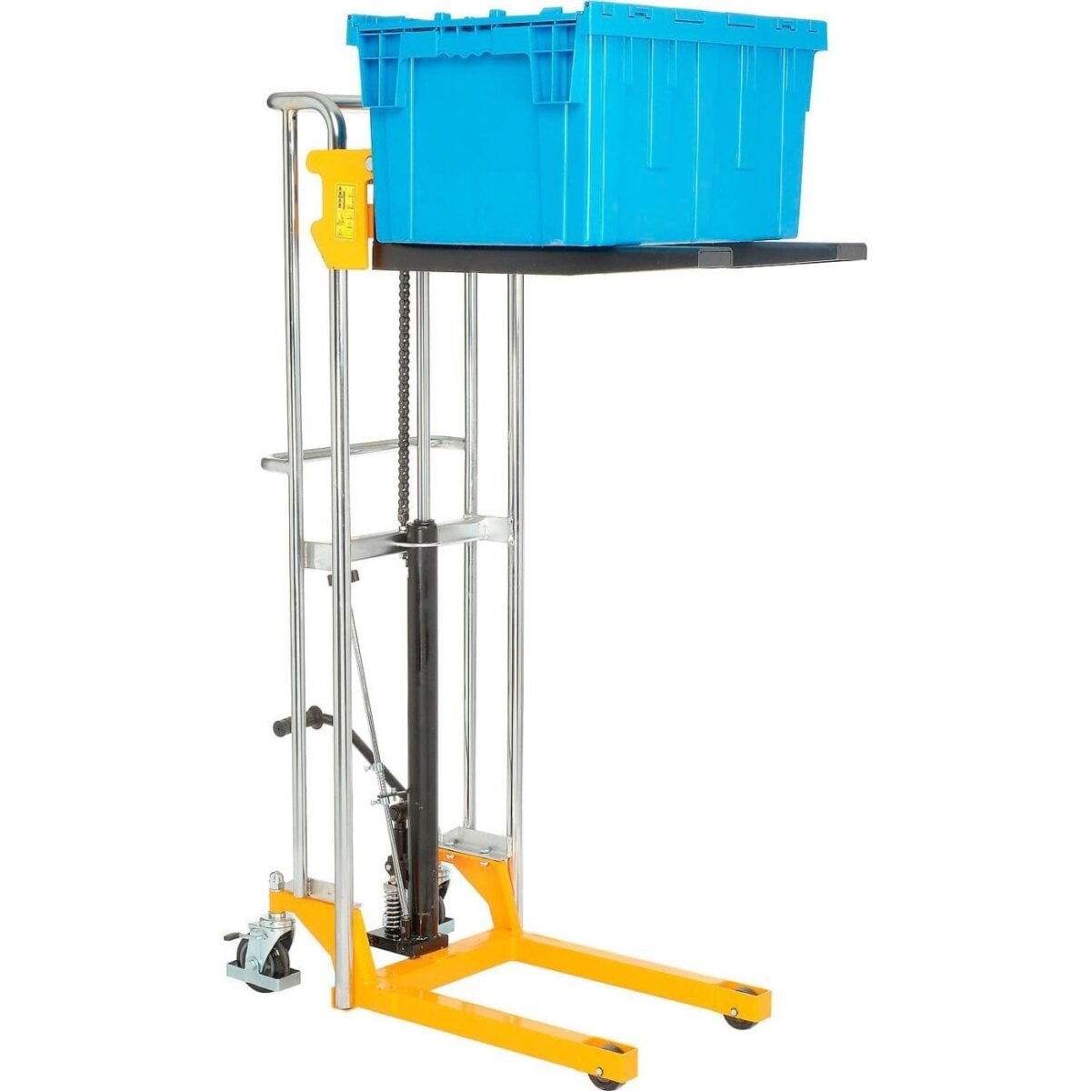 Global Industrial 988935 Manual Lift Stacker