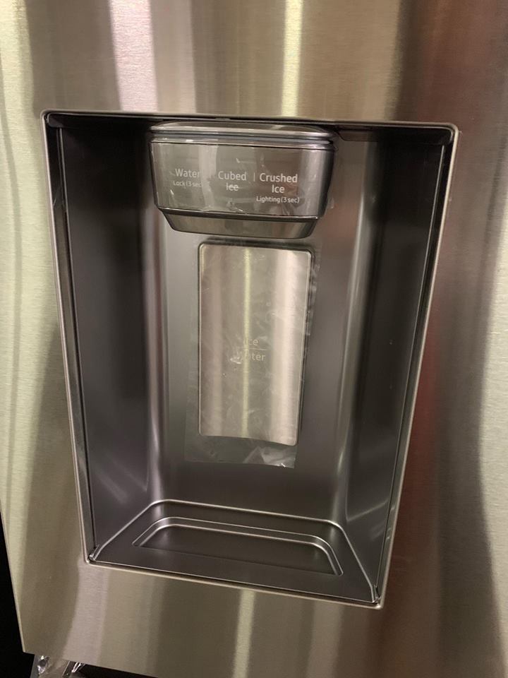 Samsung French 4 Door Refrigerator