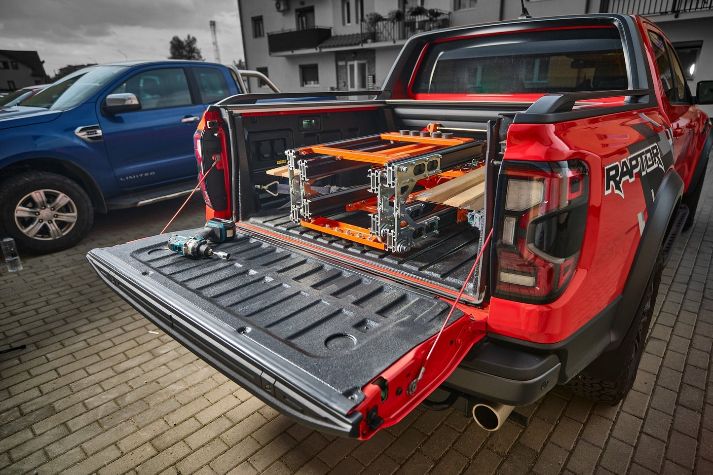 AUN 250 Folding Ramp
