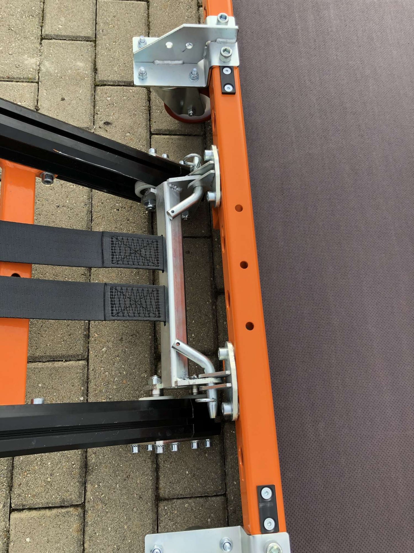 AC 008 Cargo Loader Plate