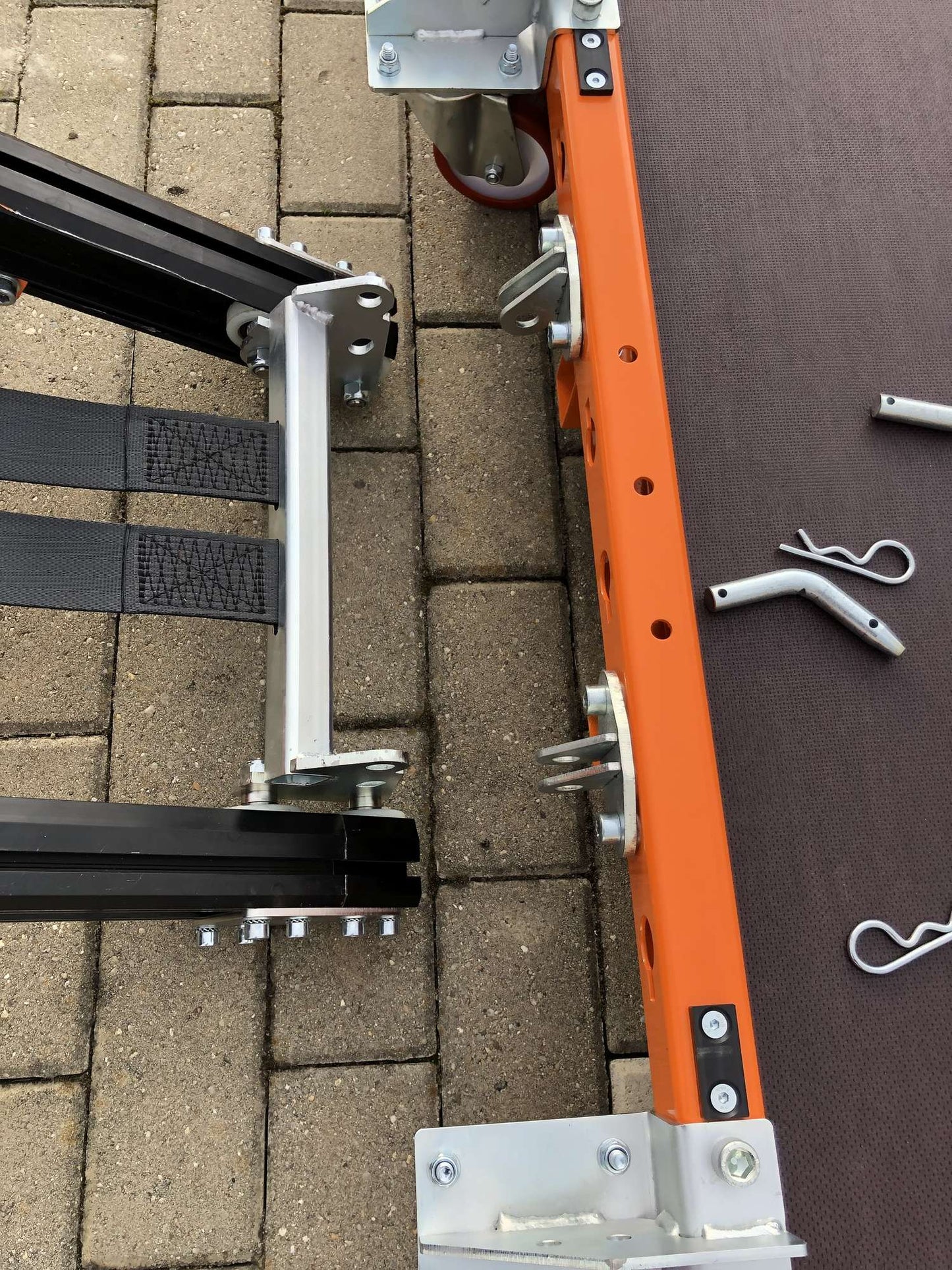 AC 008 Cargo Loader Plate