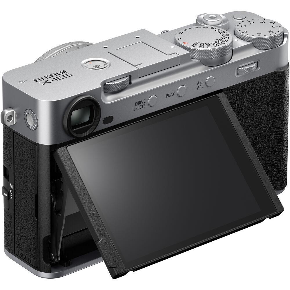 FUJIFILM X-E5 Mirrorless Camera with XF 23mm f/2.8 Lens (Silver)