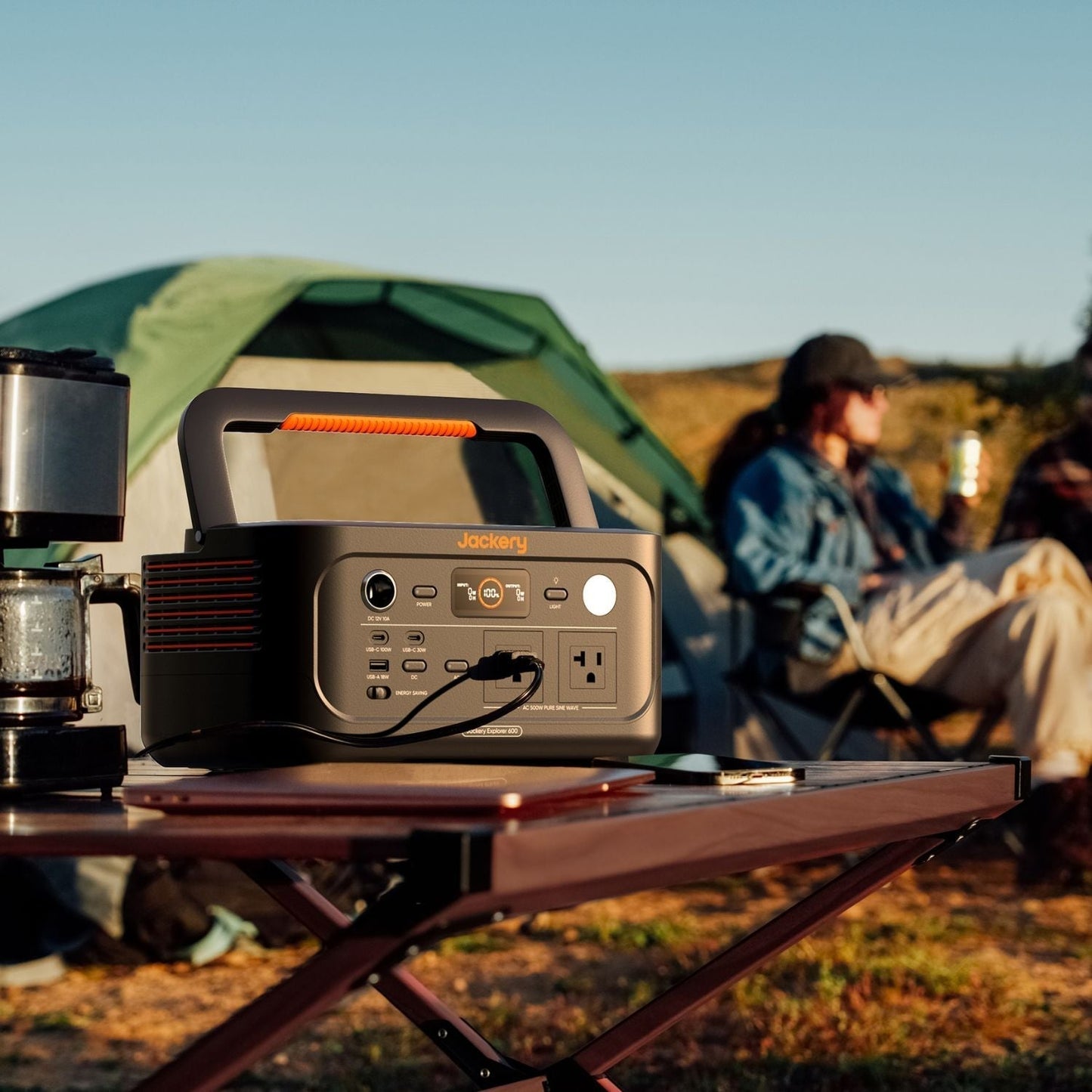 Jackery Explorer 600 v2 Portable Power Station | 640Wh | 500W | 200W Solar Input