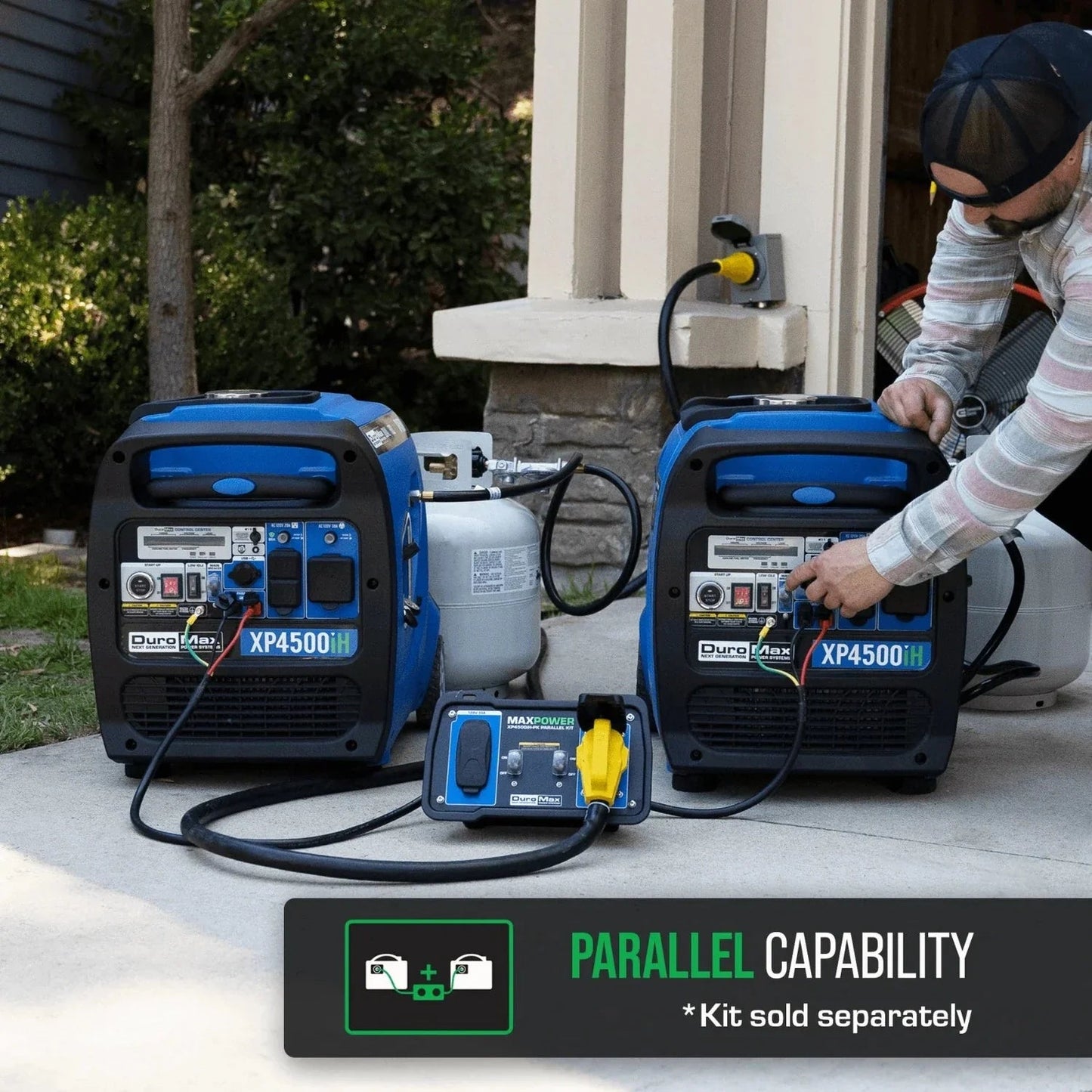 DuroMax XP4500iH Dual Fuel 3420W/4500W Portable Inverter Generator | CO Alert