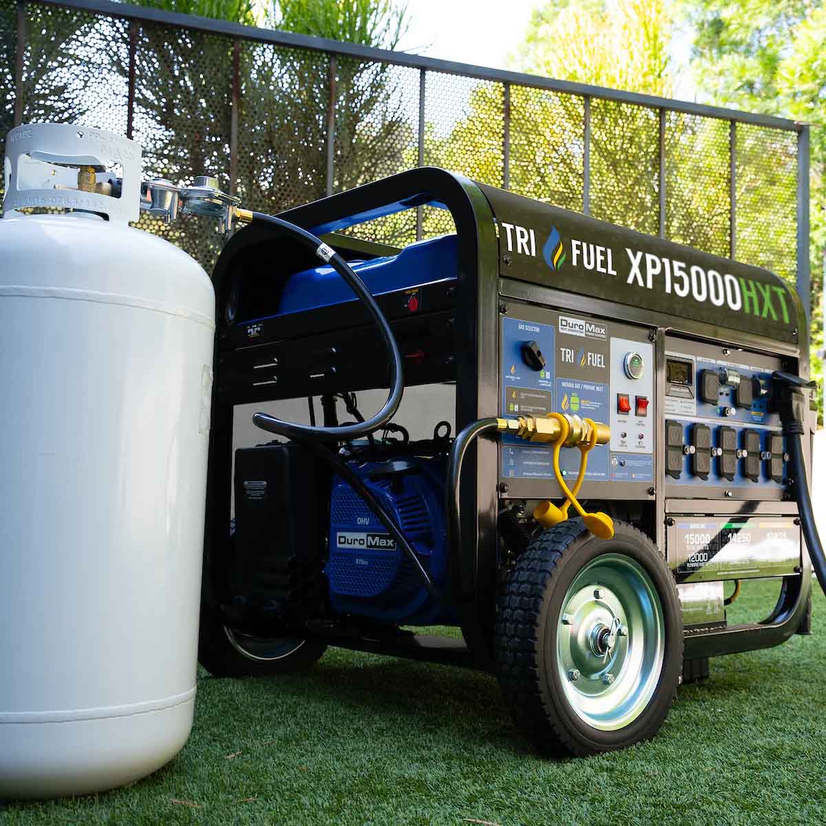 DuroMax XP15000HXT Tri-Fuel 12000W/15000W Portable Generator | Electric Start