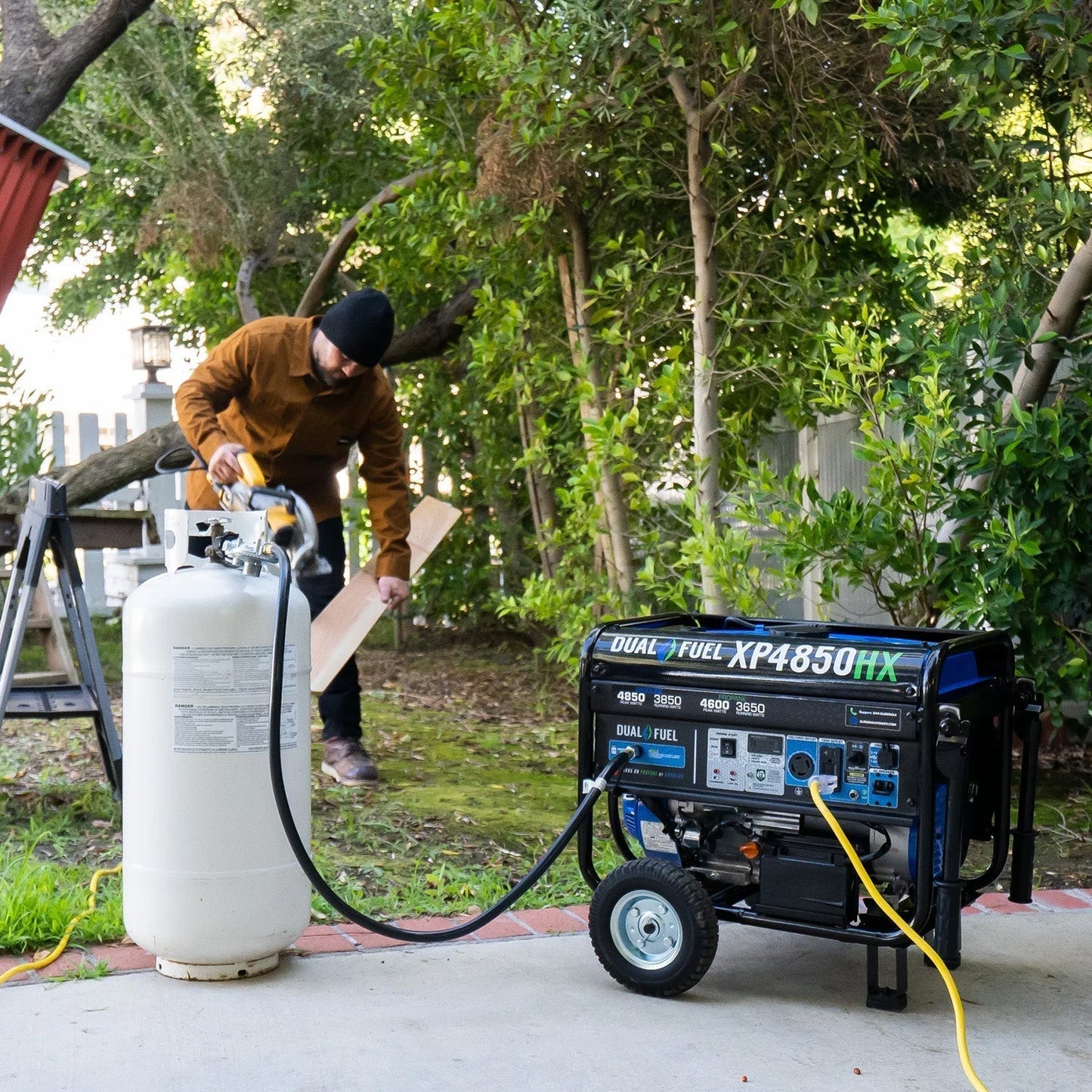 DuroMax XP4850HX Dual Fuel 3850W/4850W Portable HX Generator | CO Alert