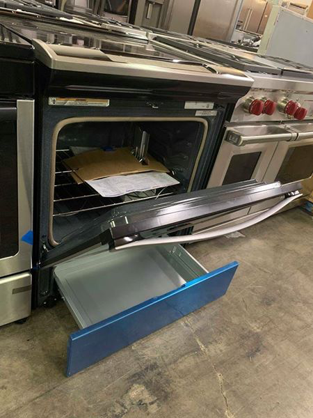 Whirlpool Electric Slide-in Stove