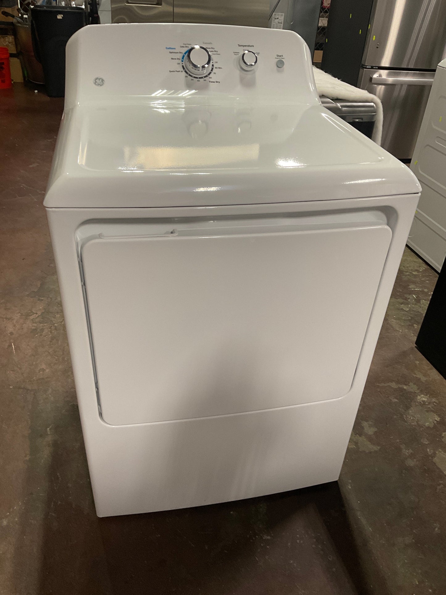 GE 6.2 cu. ft. Capacity Electric Dryer with Up To 120 ft. Venting and Shallow Depth