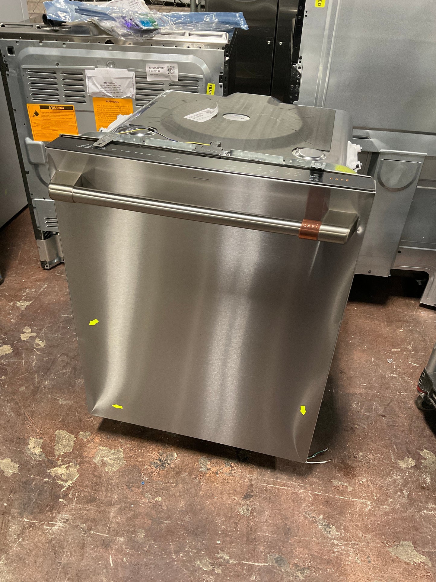 CAFÉ™ CustomFit ENERGY STAR Stainless Interior Dishwasher with Ultra Wash & Dry, 42 dBA