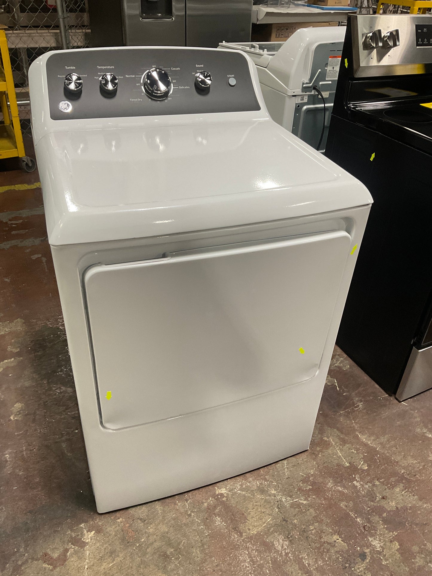 GE GE® 7.2 cu. ft. Capacity Electric Dryer with Up To 120 ft. Venting and Extended Tumble