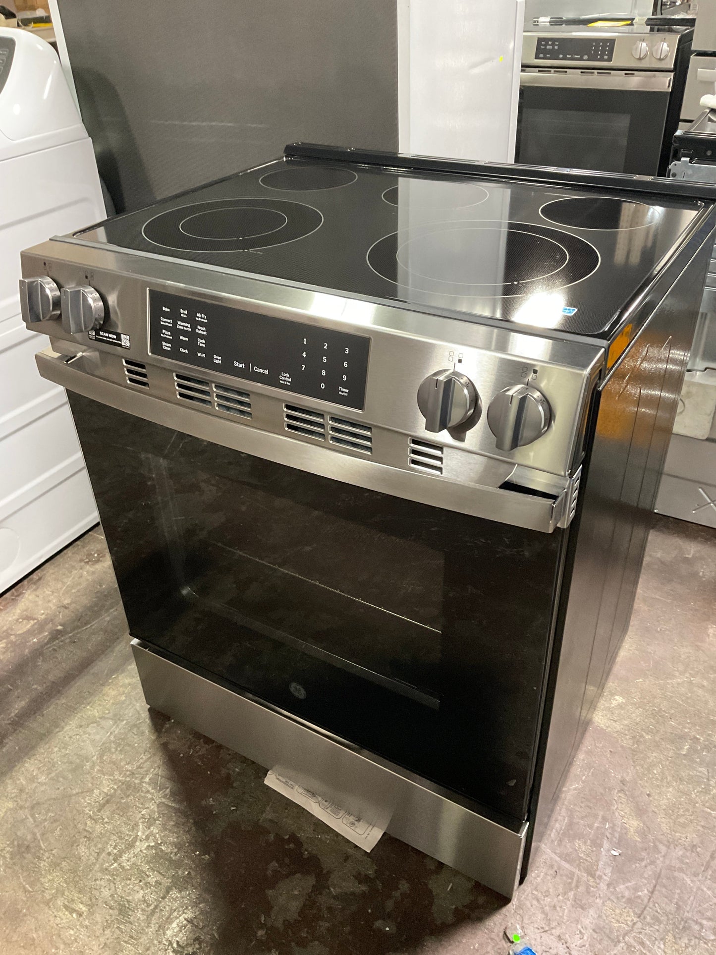 GE® ENERGY STAR® 30" Slide-In Electric Convection Range with No Preheat Air Fry and EasyWash™ Oven Tray
