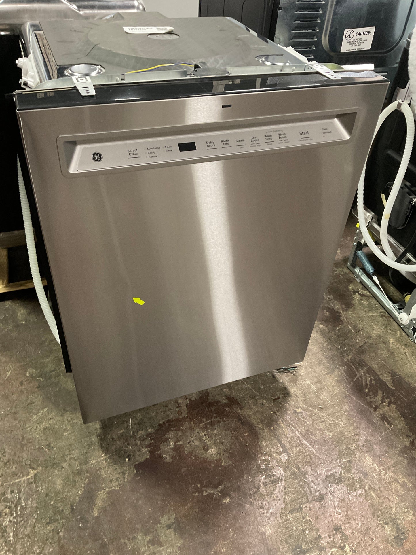 GE GE® ENERGY STAR® Fingerprint Resistant Front Control with Stainless Steel Interior Dishwasher with Sanitize Cycle