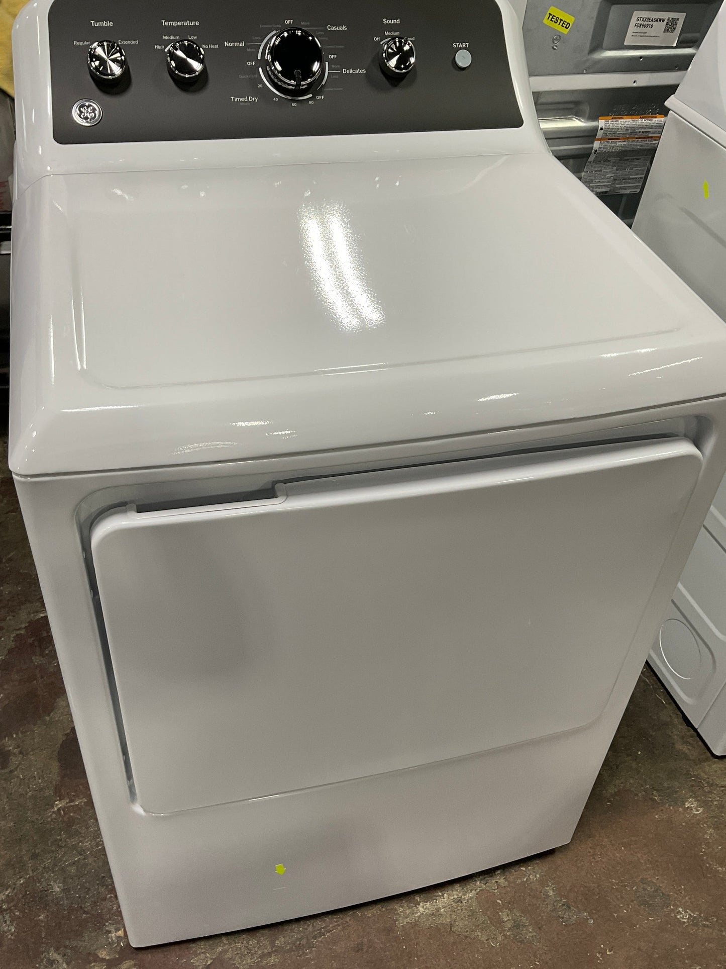 GE GE® 7.2 cu. ft. Capacity Electric Dryer with Up To 120 ft. Venting and Extended Tumble