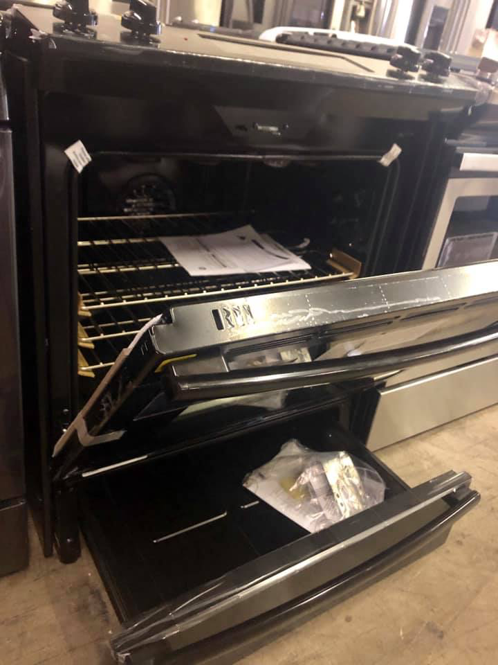GE Slide-In Electric Stove with convection oven