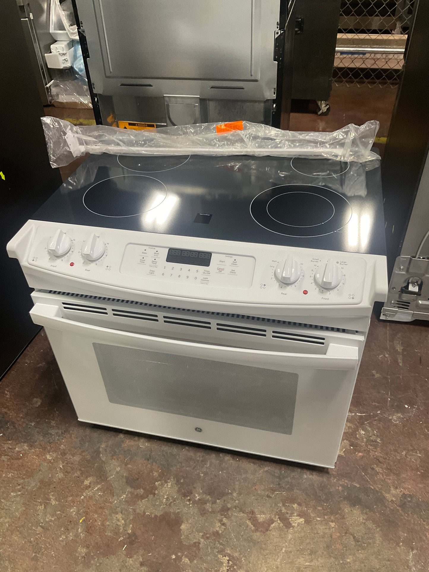 GE® 30" Drop-In Electric Range