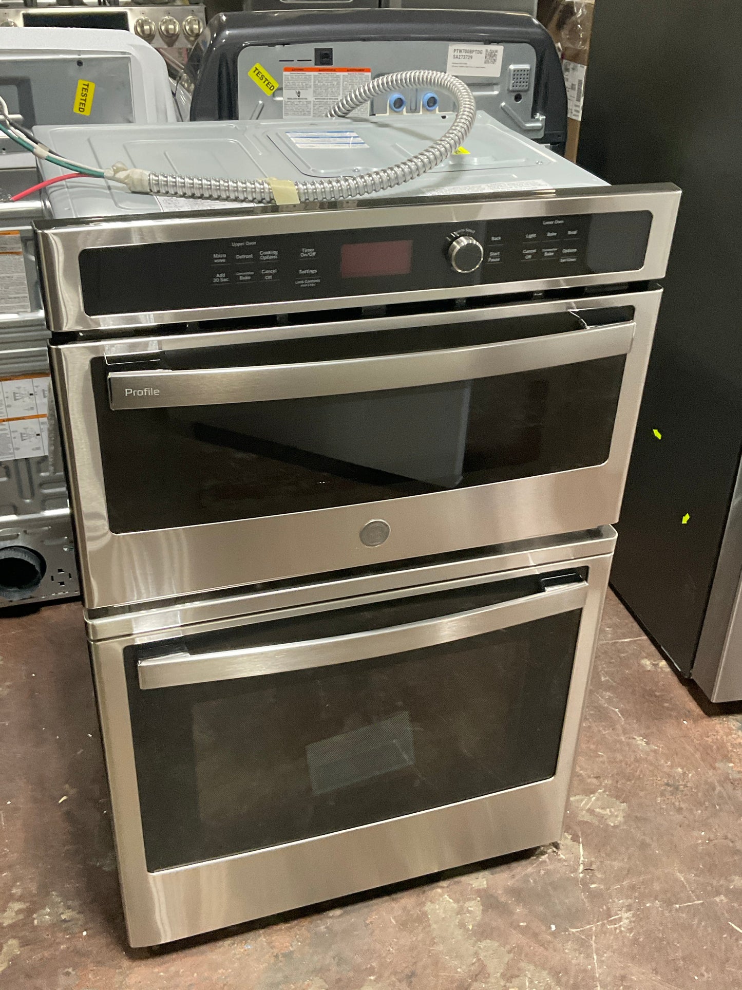 GE Profile™ 27" Built-In Combination Convection Microwave/Convection Wall Oven