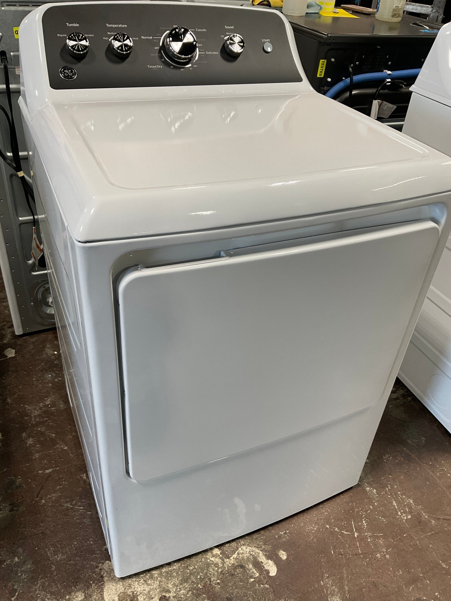 GE GE® 7.2 cu. ft. Capacity Electric Dryer with Up To 120 ft. Venting and Extended Tumble