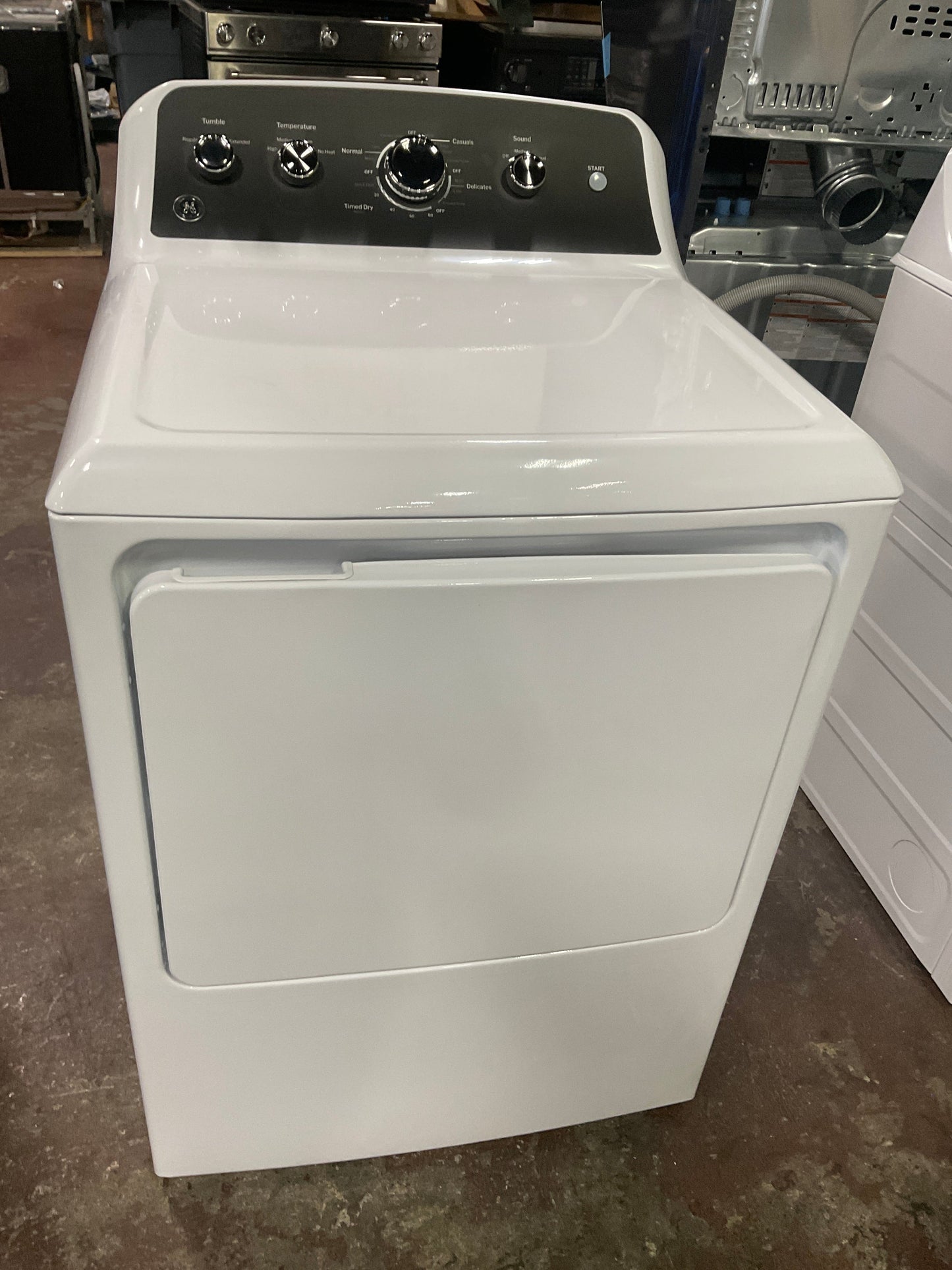 GE GE® 7.2 cu. ft. Capacity Electric Dryer with Up To 120 ft. Venting and Extended Tumble