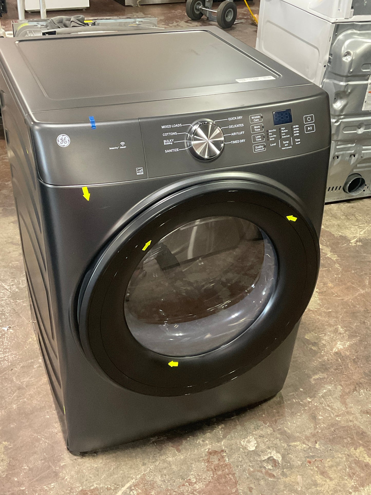 GE® ENERGY STAR® 7.8 cu. ft. Capacity Smart Front Load Electric Dryer