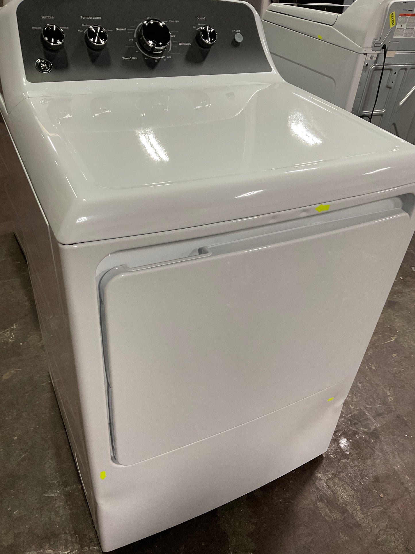 GE GE® 7.2 cu. ft. Capacity Electric Dryer with Up To 120 ft. Venting and Extended Tumble