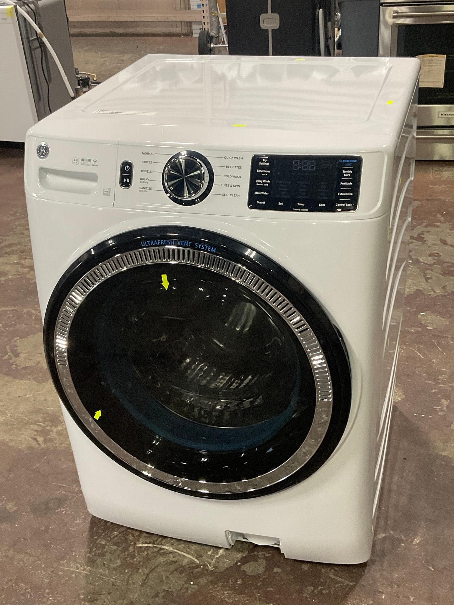 GE GE® ENERGY STAR 4.8 cu. ft. Capacity Smart Front Load ® Washer with UltraFresh Vent System with OdorBlock™ and Sanitize w/Oxi