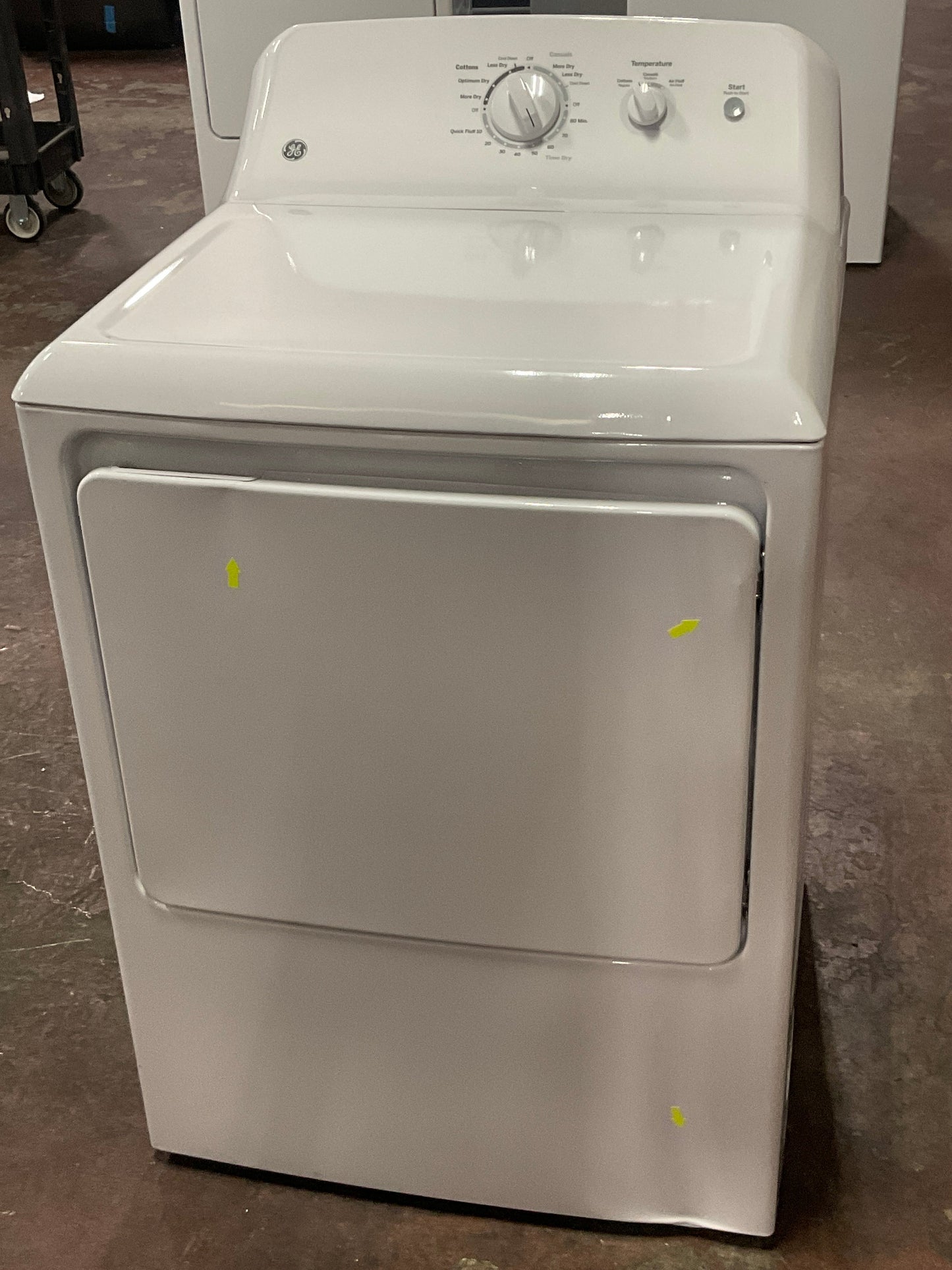 GE 6.2 cu. ft. Capacity Electric Dryer with Up To 120 ft. Venting and Shallow Depth