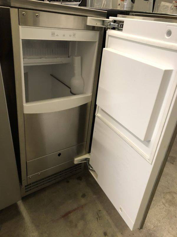 Ge 15" Gourmet Ice Maker