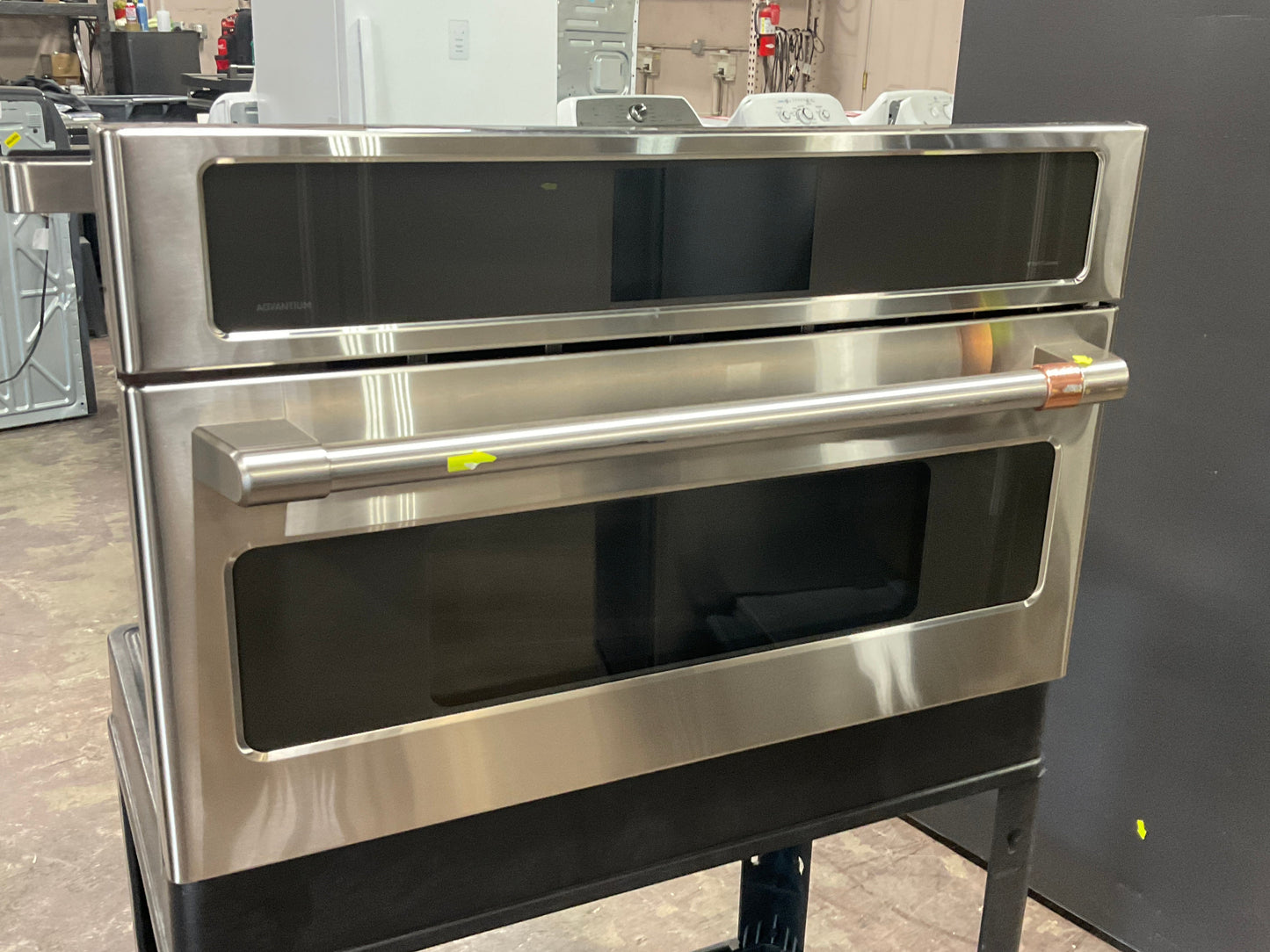 CAFÉ™ 30" Custom Speed Cook Oven with 120V Advantium® Technology