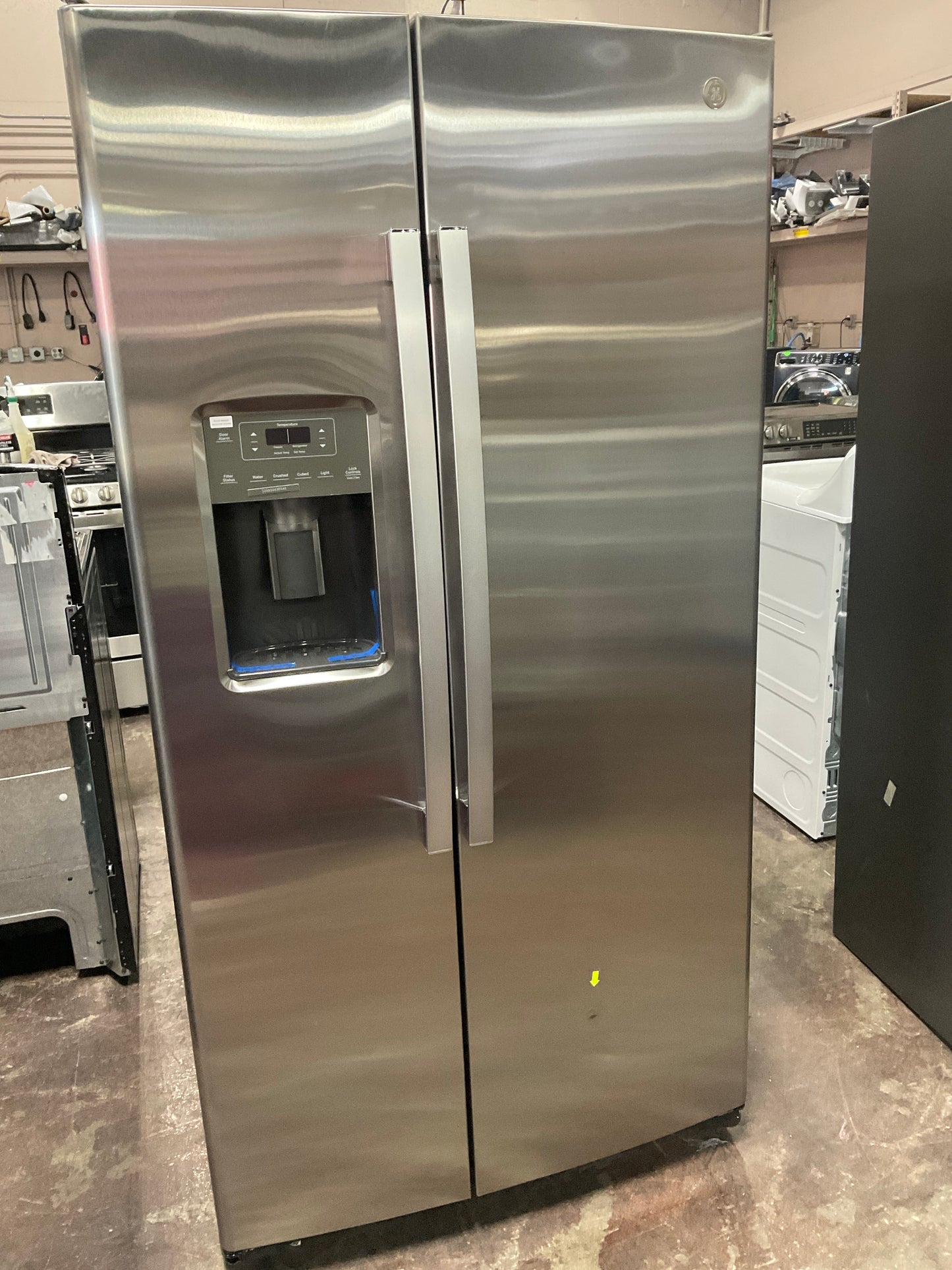 GE® ENERGY STAR® 25.3 Cu. Ft. Side-By-Side Refrigerator