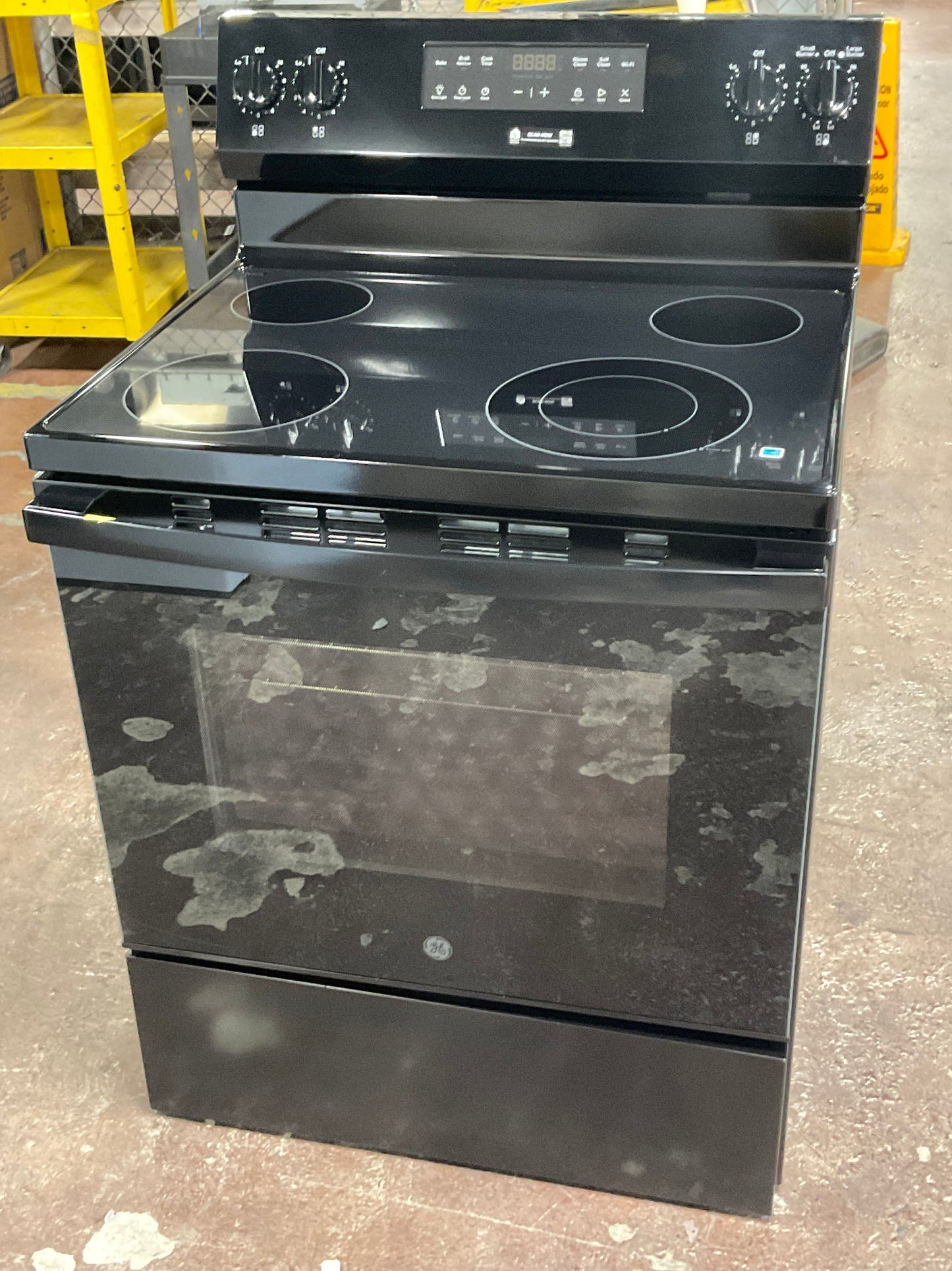 GE GE® ENERGY STAR® 30" Free-Standing Electric Range
