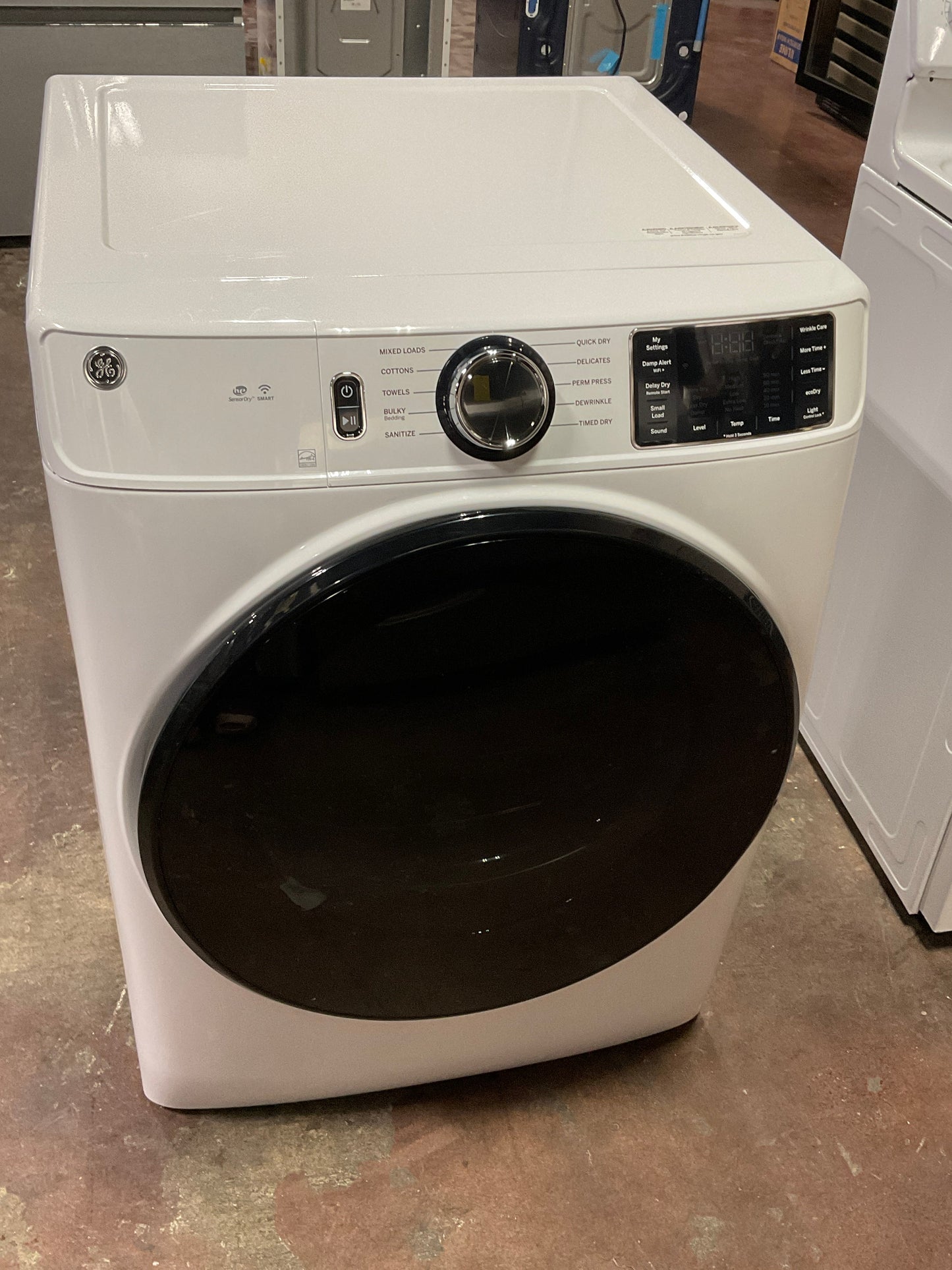 GE GE® ENERGY STAR® 7.8 cu. ft. Capacity Smart Front Load Electric Dryer with Sanitize Cycle