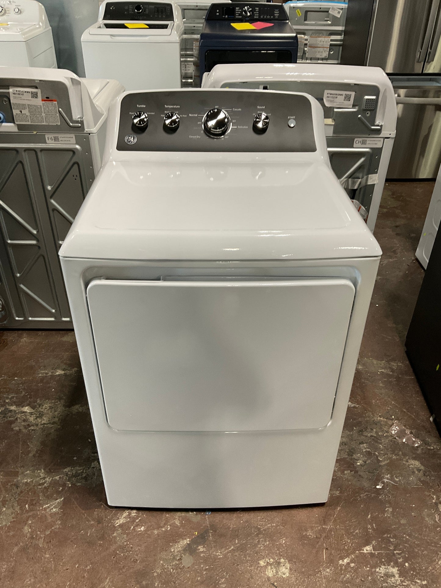 GE GE® 7.2 cu. ft. Capacity Electric Dryer with Up To 120 ft. Venting and Extended Tumble