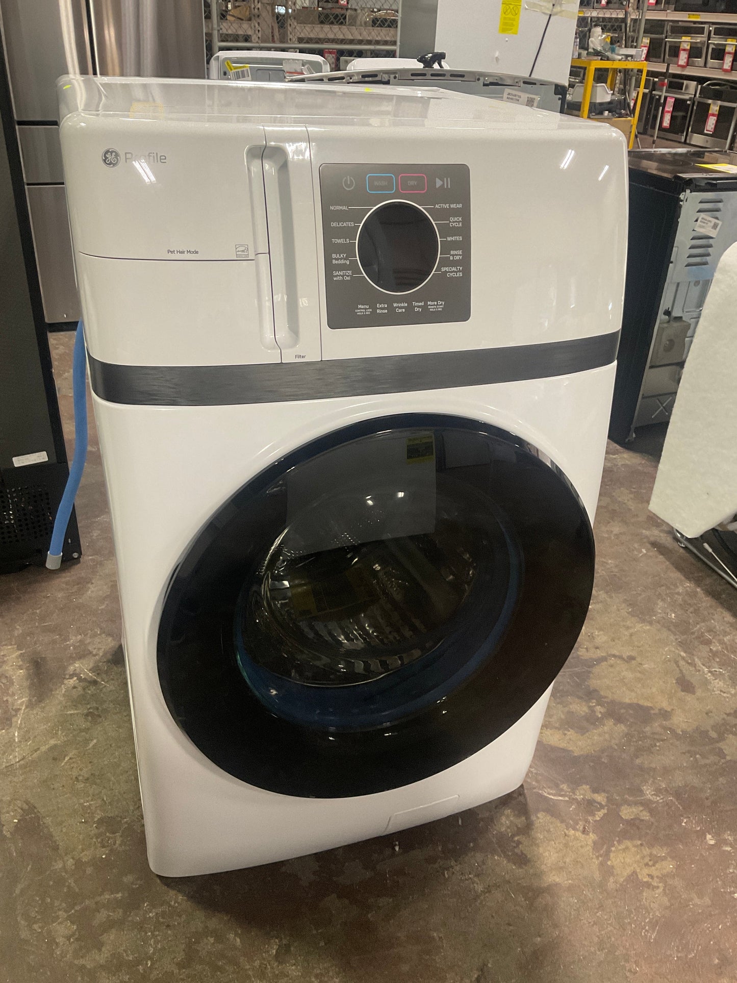 GE Profile™ ENERGY STAR® 4.6 cu. ft. Capacity UltraFast Combo with Ventless Inverter Heat Pump Technology Washer/Dryer