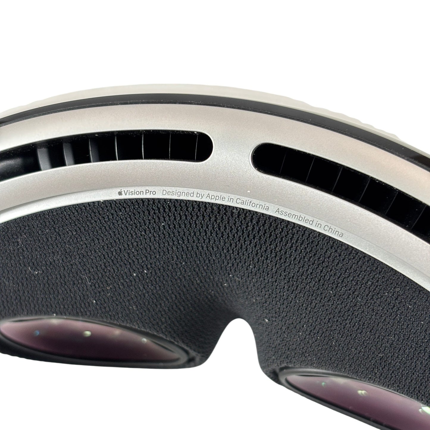 Apple Vision Pro (M5) VR Headset 256GB w/ Light Seal-33W/Battery - Brand New