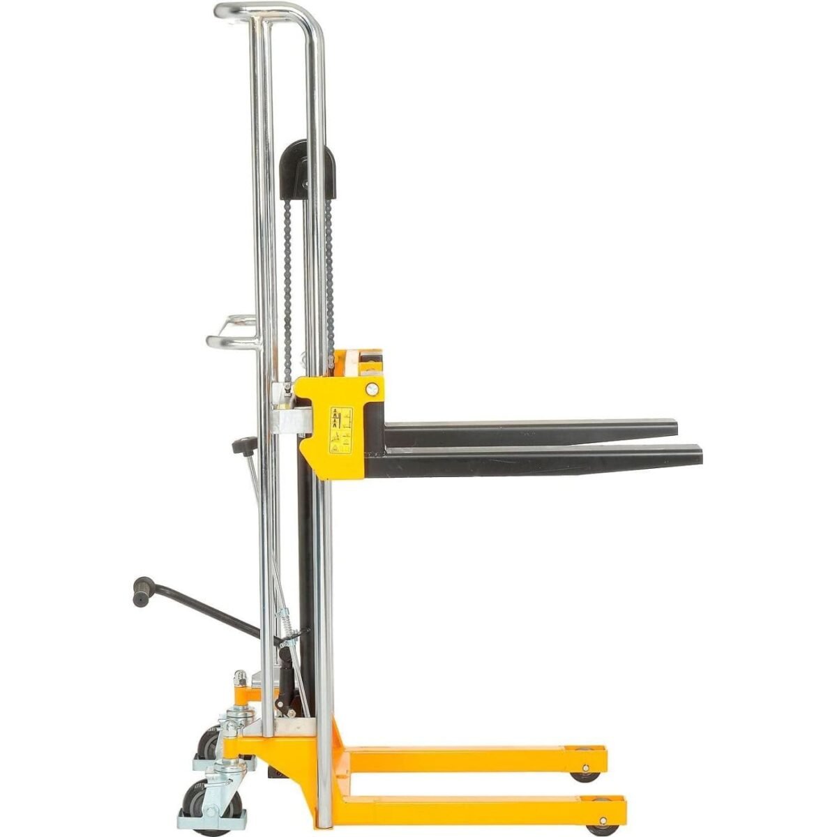 Global Industrial 988935 Manual Lift Stacker