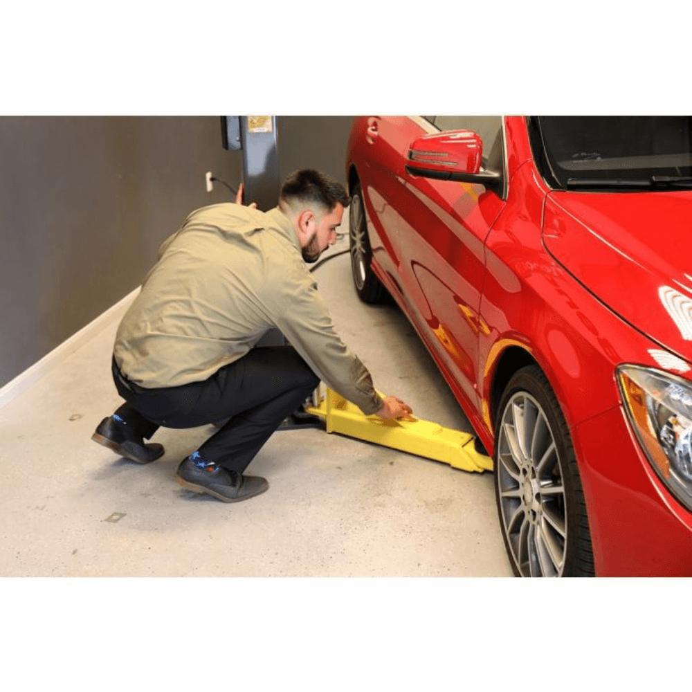 MaxJax M7K Portable Car Lift – 7,000 LB Capacity