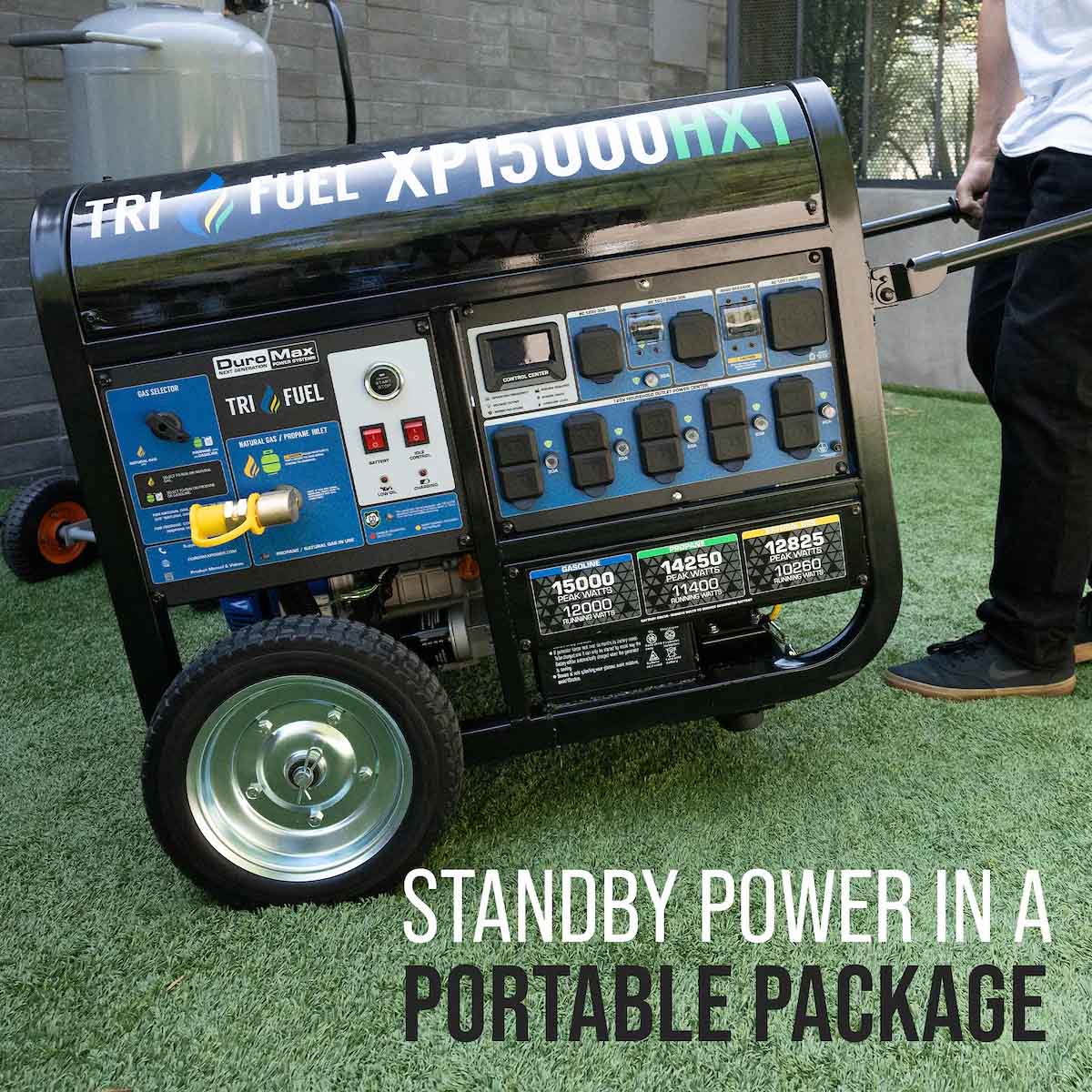 DuroMax XP15000HXT Tri-Fuel 12000W/15000W Portable Generator | Electric Start